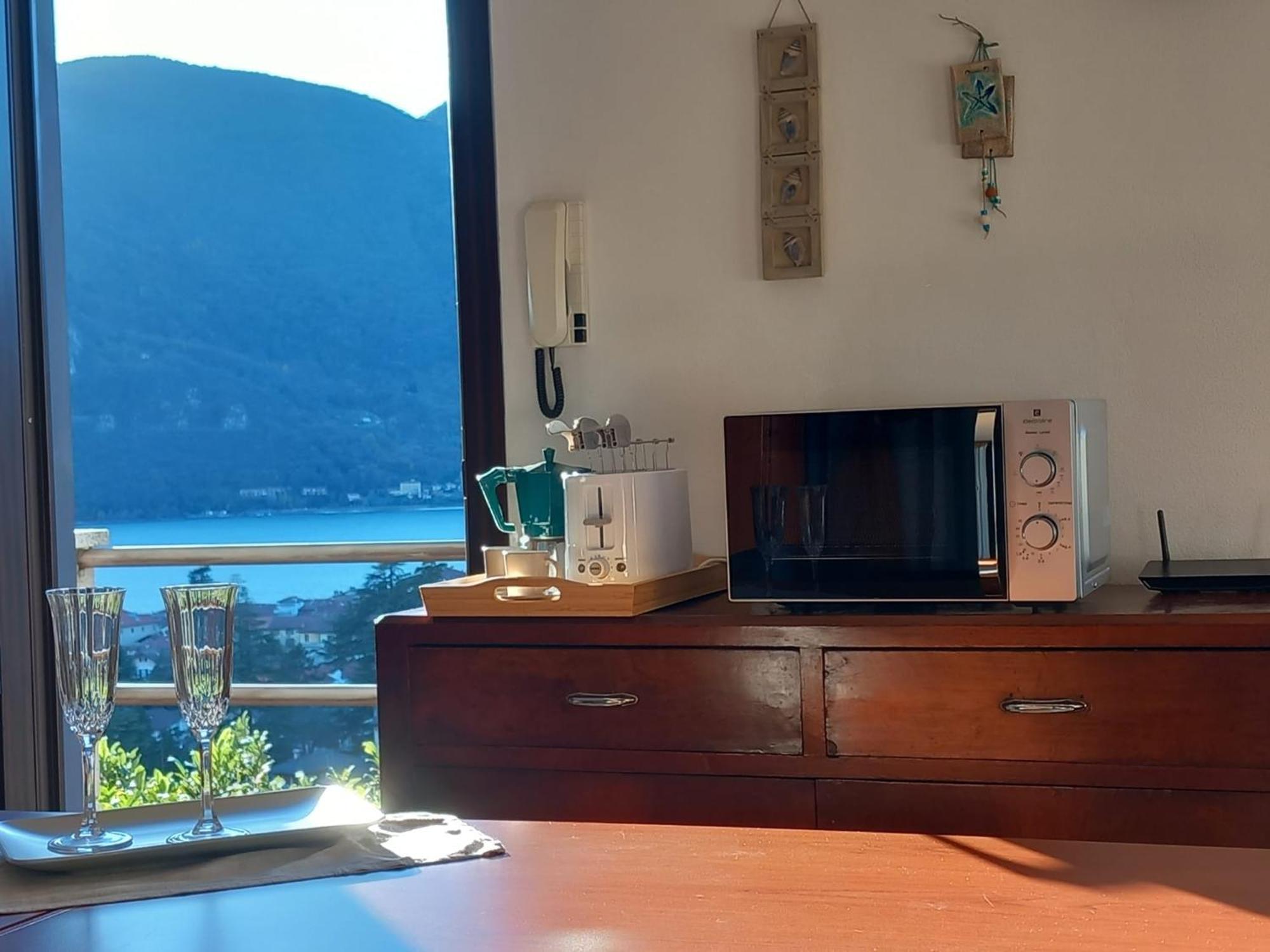 Lake And Guzzi View - Holiday Home Mandello del Lario Extérieur photo