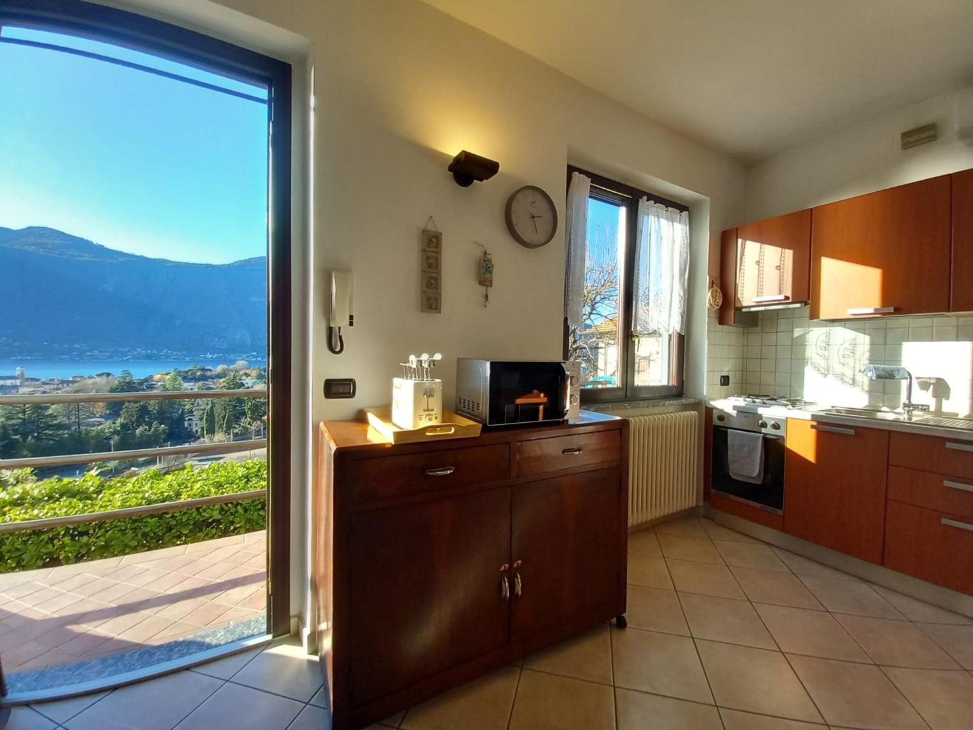 Lake And Guzzi View - Holiday Home Mandello del Lario Extérieur photo