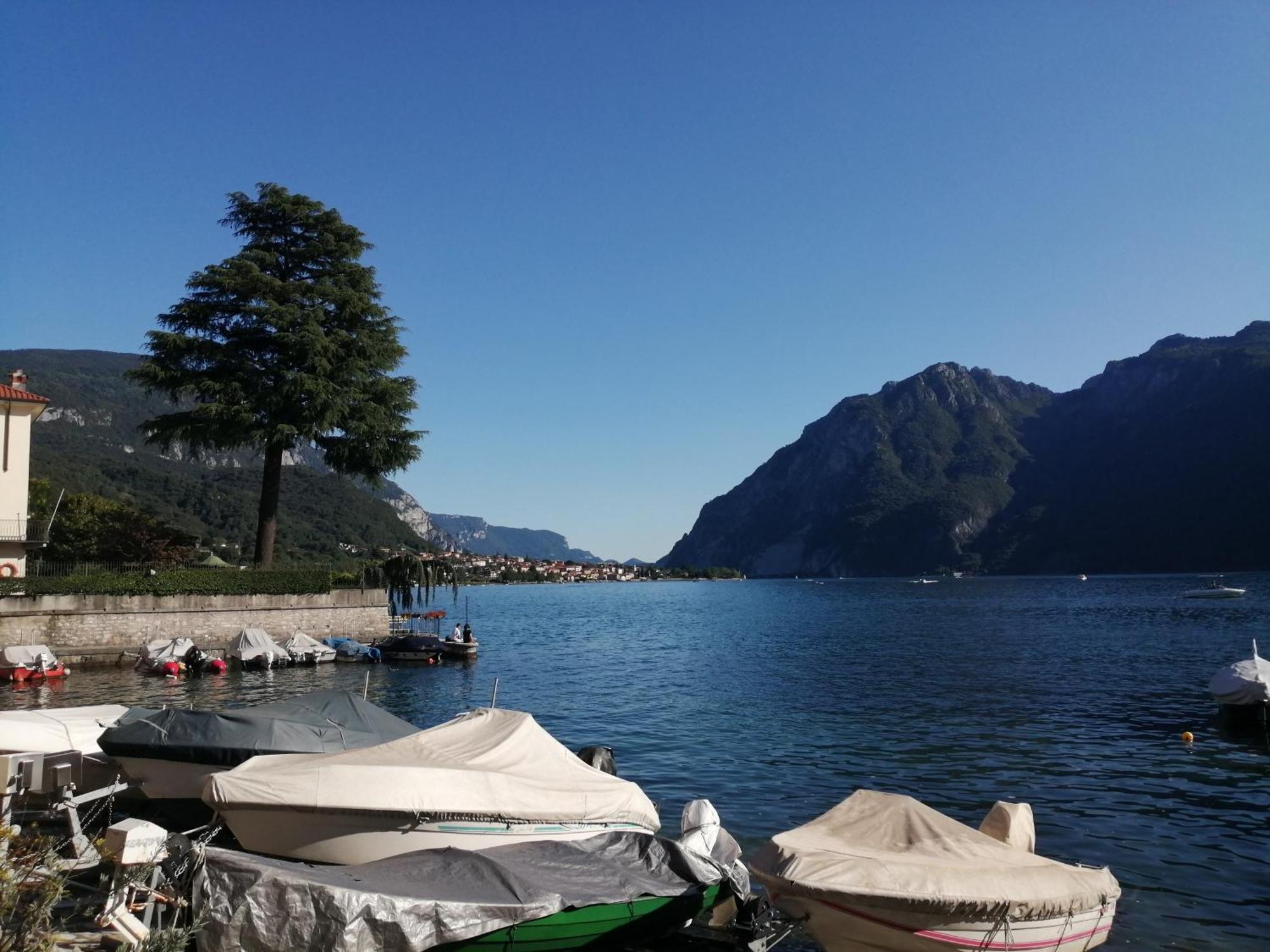 Lake And Guzzi View - Holiday Home Mandello del Lario Extérieur photo
