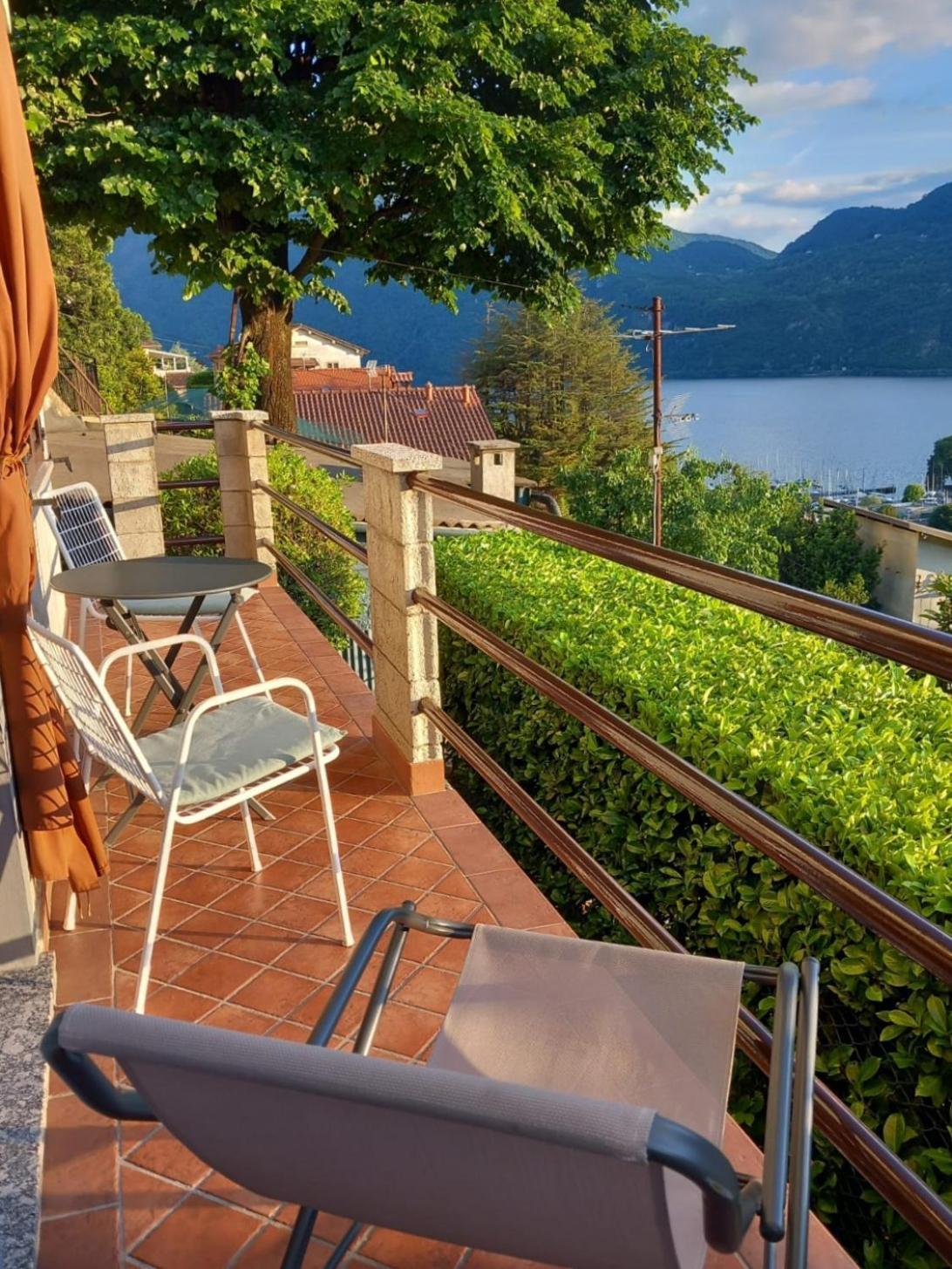 Lake And Guzzi View - Holiday Home Mandello del Lario Extérieur photo